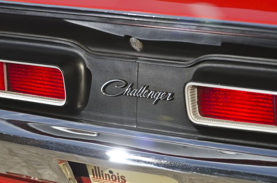  Dodge Challenger R/T Hemi Mr Norm&rsquo;s 1971 года  (фото 23 из 32)
